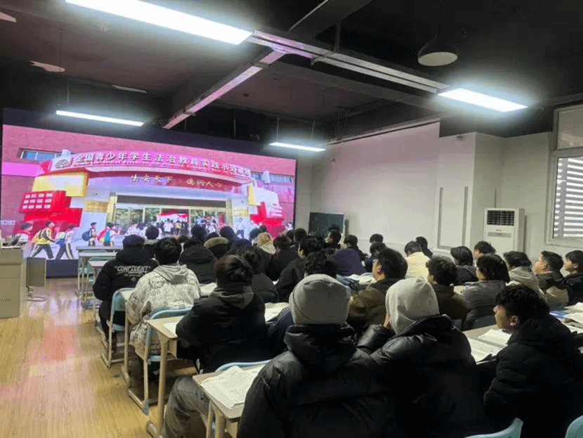 3daabc7545e841e3b5ba942dcef429d6